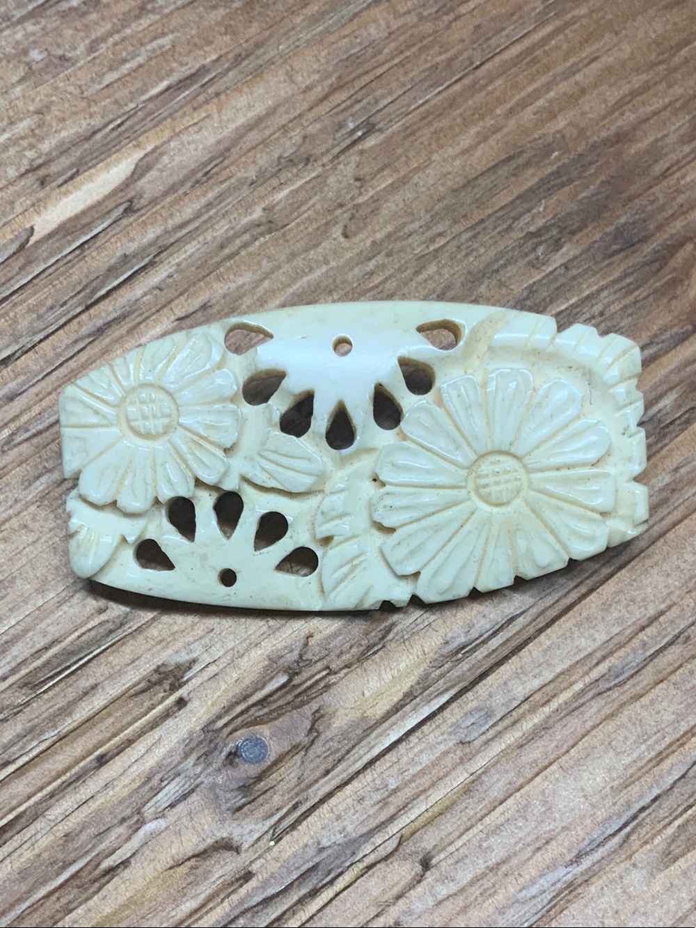 Floral Flower Vintage 1950's Hand Carved Bone Brooch